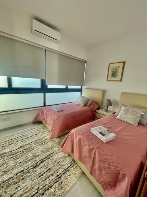 Sea View Penthouse In Tas-Sliema Lejlighed Eksteriør billede
