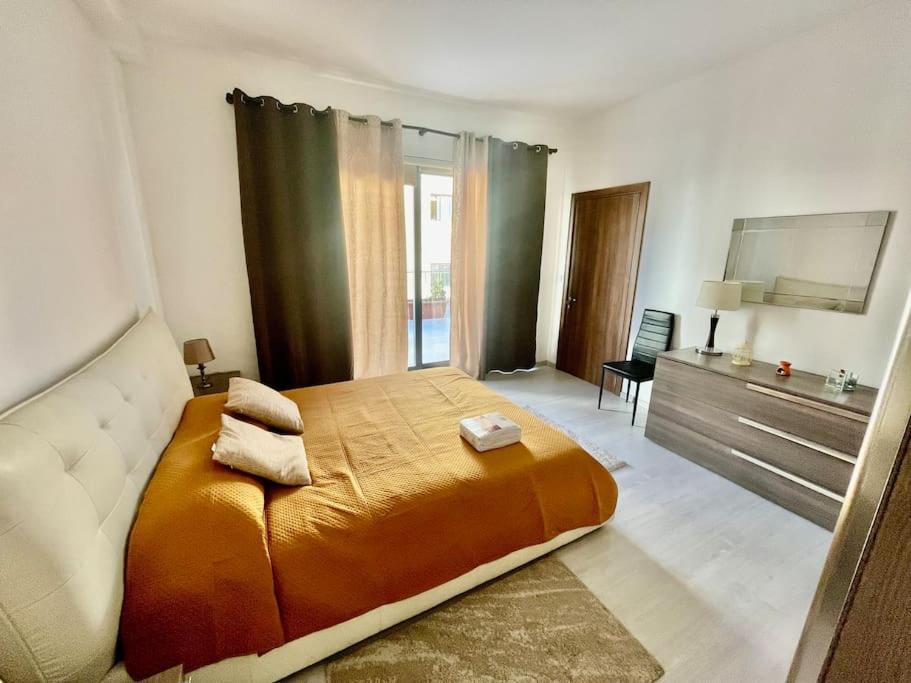 Sea View Penthouse In Tas-Sliema Lejlighed Eksteriør billede