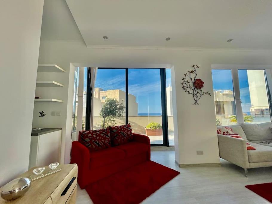 Sea View Penthouse In Tas-Sliema Lejlighed Eksteriør billede